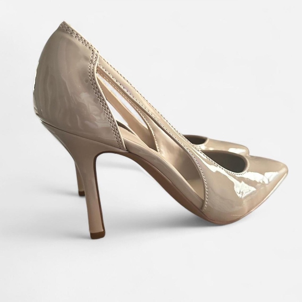 Women's Pointed Toe Patent High Heels in Nude - Picture 6 of 8